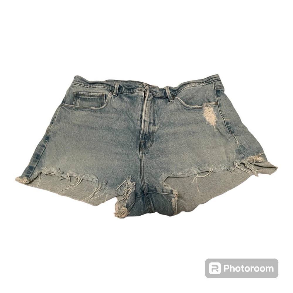 Good American Good 90's cut off shorts